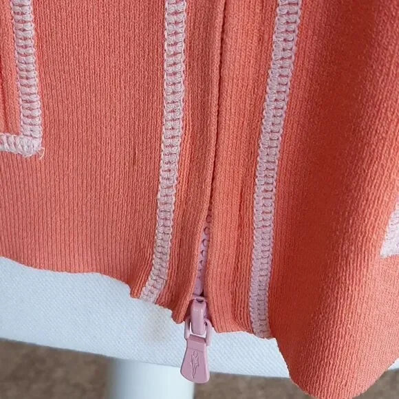 One Girl Who vintage peach top - Picture 3 of 10